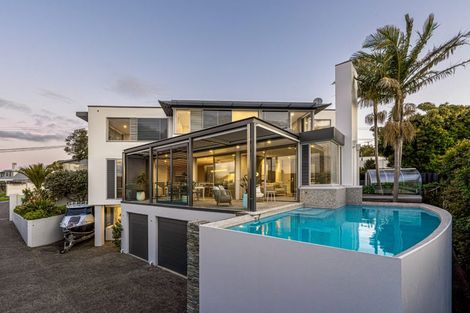 Photo of property in 3a Kowhai Road, Mairangi Bay, Auckland, 0630