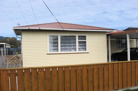 Photo of property in 9 Bythell Street, Wainuiomata, Lower Hutt, 5014