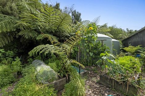 Photo of property in 525 Kaipikari Road, Urenui, 4375