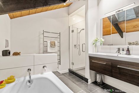 Photo of property in 9 Amritsar Street, Khandallah, Wellington, 6035