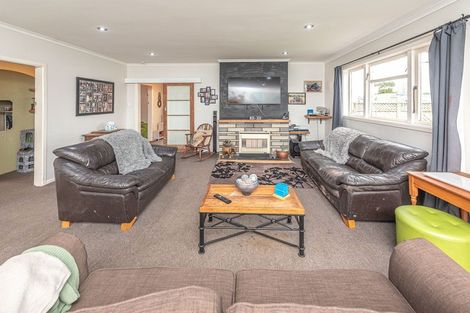 Photo of property in 19 Kaikokopu Road, Aramoho, Whanganui, 4500
