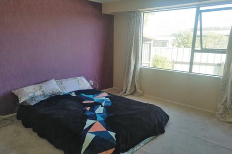 Photo of property in 21 Cargill Grove, Kelvin Grove, Palmerston North, 4414