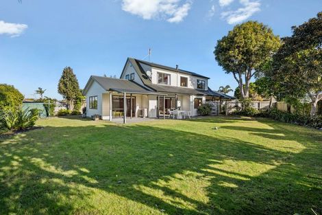 Photo of property in 48 Lakeside Drive, Orewa, 0931