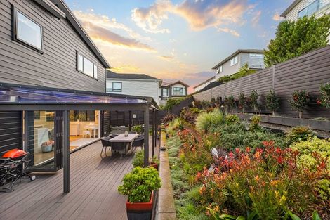 Photo of property in 7 Ruku Street, Long Bay, Auckland, 0630