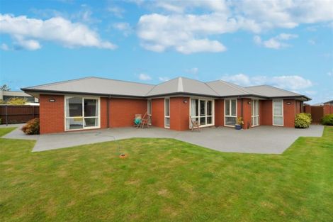 Photo of property in 6 Augustine Drive, Aidanfield, Christchurch, 8025