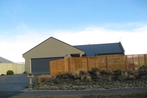 Photo of property in 22 Waenga Drive, Cromwell, 9310