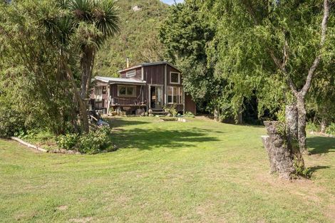 Photo of property in 1214 Motueka Valley Highway, Ngatimoti, Motueka, 7196