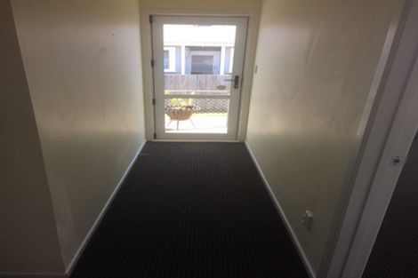 Photo of property in 57 Banks Street, Marfell, New Plymouth, 4310