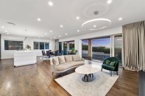 Photo of property in 27 Bearing Parade, Long Bay, Auckland, 0630