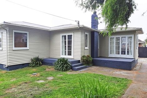 Photo of property in 15a Barbary Avenue, Kelston, Auckland, 0602