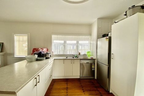 Photo of property in 226 East Tamaki Road, Otara, Auckland, 2023
