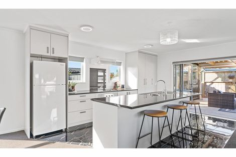 Photo of property in 16b Insley Street, Mangawhai, 0505