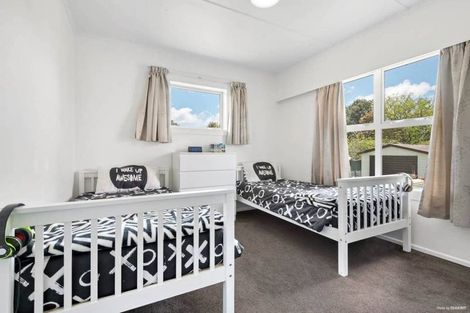 Photo of property in 25 Kayes Road, Pukekohe, 2120