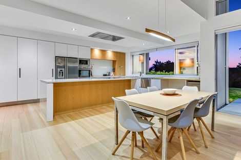 Photo of property in 19 Durham Heights, Flagstaff, Hamilton, 3210