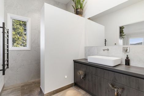 Photo of property in 139 Bruce Wallace Place, Whangamata, 3620