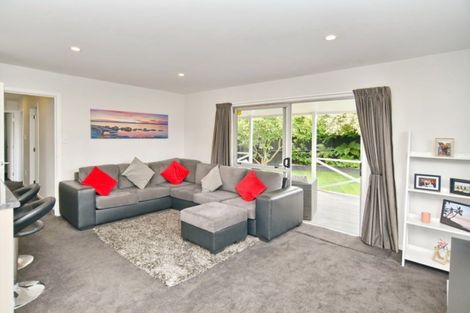 Photo of property in 1/65 Kuaka Crescent, Bromley, Christchurch, 8062