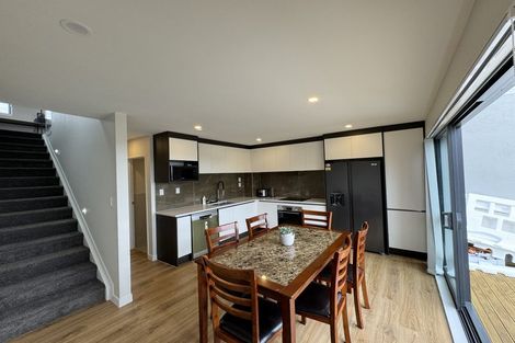 Photo of property in 309 Don Buck Road, Massey, Auckland, 0614