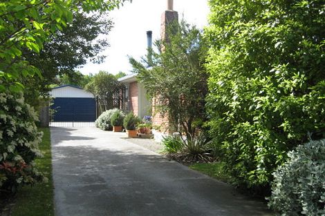 Photo of property in 38 Barnes Road, Redwood, Christchurch, 8051