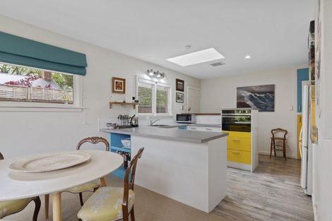 Photo of property in 2/15 Knowles Street, St Albans, Christchurch, 8052