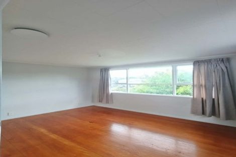 Photo of property in 38 Larne Avenue, Pakuranga Heights, Auckland, 2010
