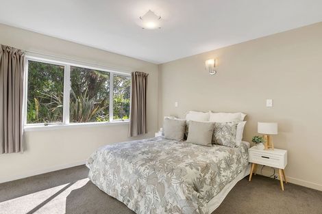 Photo of property in 2/19 Ranui Terrace, Tawa, Wellington, 5028