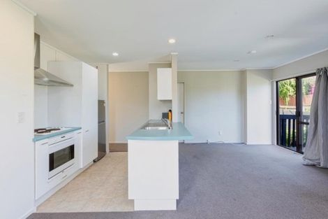 Photo of property in 2/34 School Road, Morningside, Auckland, 1021