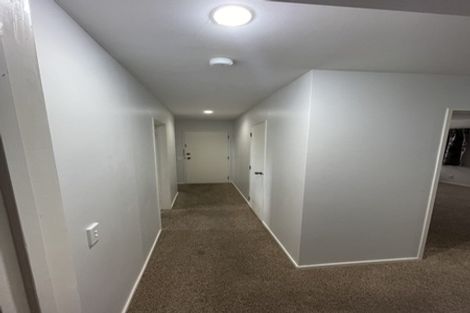 Photo of property in 12 Scandia Court, Hokowhitu, Palmerston North, 4410