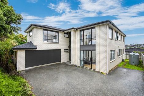 Photo of property in 12a Marsh Avenue, Forrest Hill, Auckland, 0620