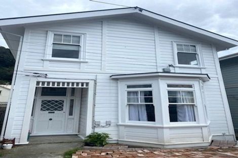 Photo of property in 104 Tinakori Road, Thorndon, Wellington, 6011