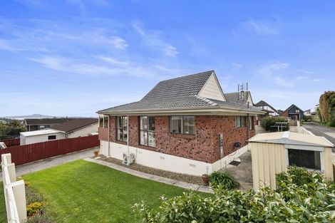 Photo of property in 76a Highland Park Drive, Highland Park, Auckland, 2010