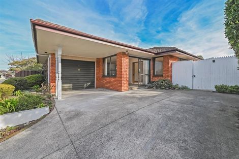 Photo of property in 3/22 Lake Terrace Road, Burwood, Christchurch, 8061
