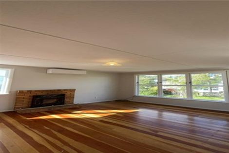 Photo of property in 59 Bell Street, Tawa, Wellington, 5028