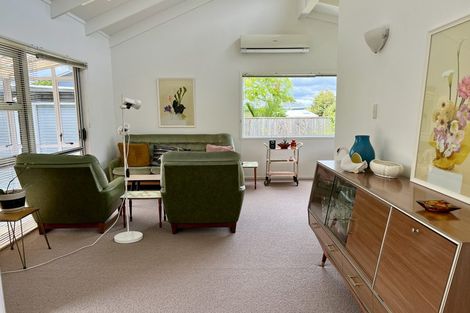 Photo of property in 2/9 Ascot Avenue, Narrow Neck, Auckland, 0624