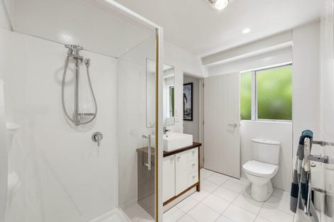 Photo of property in 18b Leafield Crescent, Henderson, Auckland, 0612