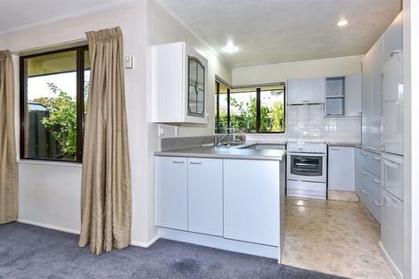 Photo of property in 5 Villa Grove, Ilam, Christchurch, 8041