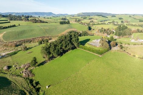 Photo of property in 22 Glenham School Road, Glenham, Wyndham, 9891