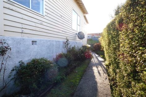 Photo of property in 19 Frances Street, Balclutha, 9230