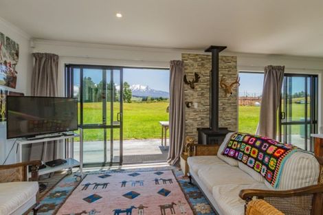Photo of property in 2/76 Ruapehu Road, Ohakune, 4625