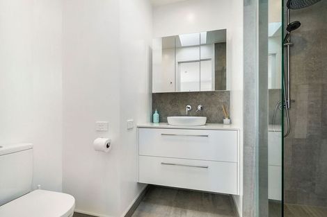 Photo of property in 24 Motuora Road, Manly, Whangaparaoa, 0930