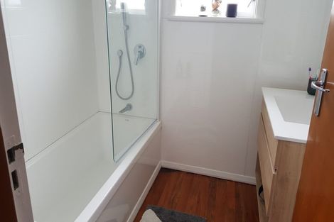 Photo of property in 2 Trevethick Grove, Woburn, Lower Hutt, 5010