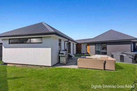 Photo of property in 15 Evelyn Crescent, Marshland, Christchurch, 8083