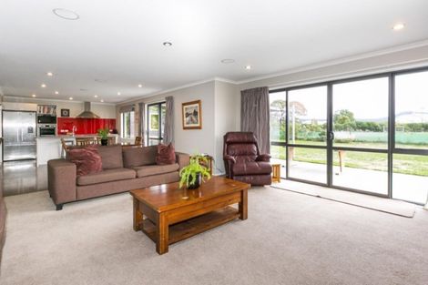 Photo of property in 3 Matapiro Road, Crownthorpe, Hastings, 4179