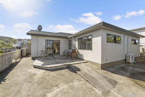Photo of property in 15 Murchison Street, Island Bay, Wellington, 6023
