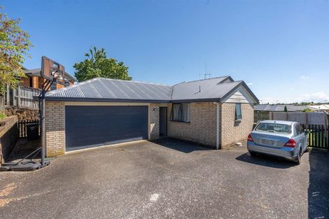 Photo of property in 23 Pointon Glade, Grandview Heights, Hamilton, 3200