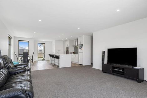 Photo of property in 39 Taioma Close, Papamoa, 3118