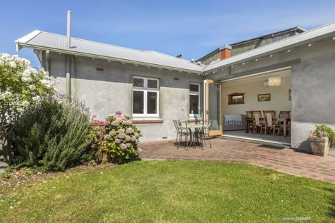 Photo of property in 14 Trevor Terrace, Newtown, Wellington, 6021