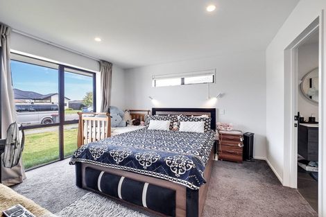 Photo of property in 43 Rannoch Drive, Yaldhurst, Christchurch, 8042