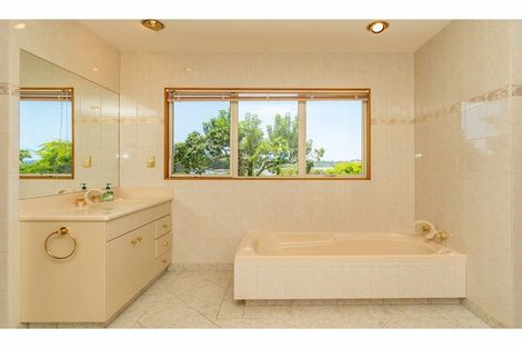 Photo of property in 1 The Lookout, Kerikeri, 0230