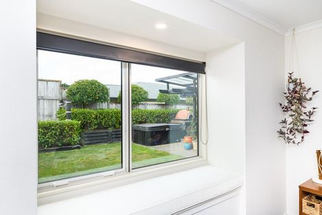 Photo of property in 3 Ursula Drive, Feilding, 4702