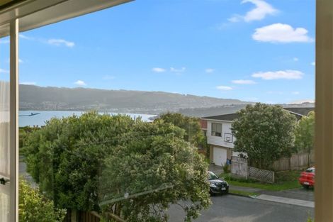 Photo of property in 8 Lauderdale Road, Papakowhai, Porirua, 5024